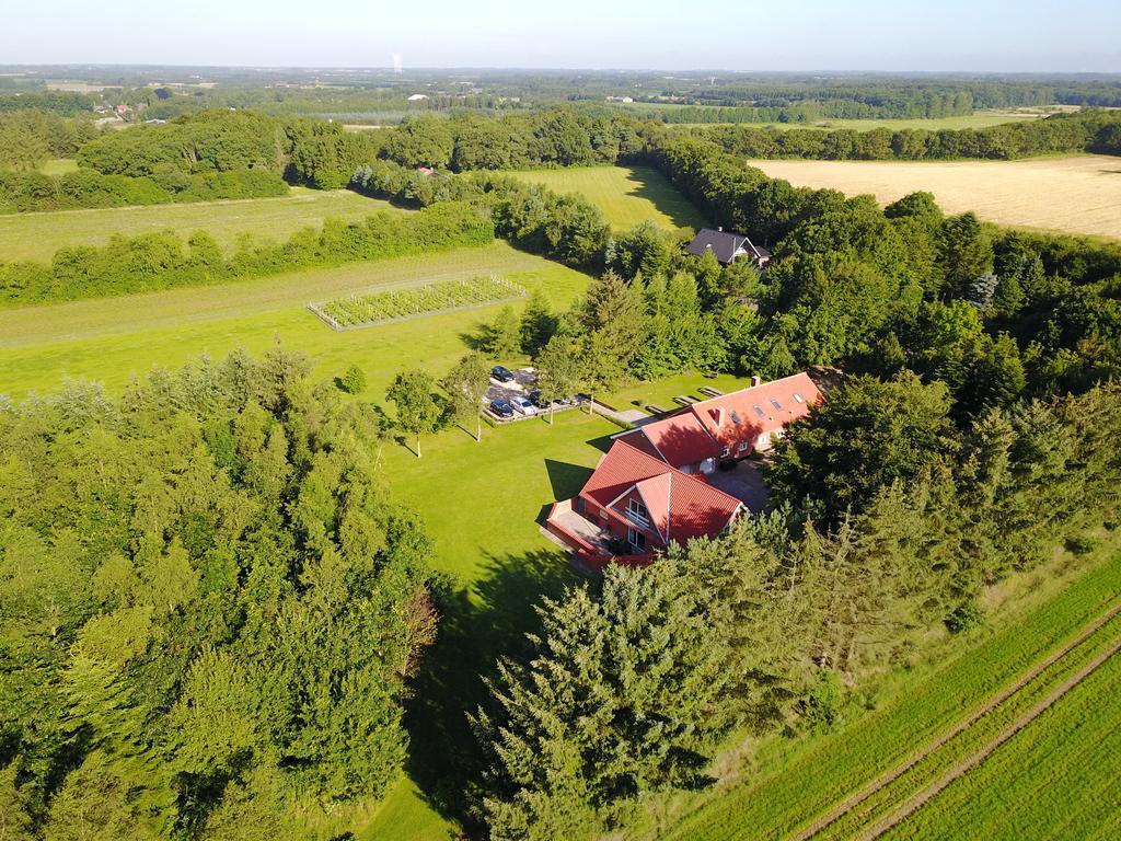 Egebjerggaard Bed & Breakfast Sig Exterior photo